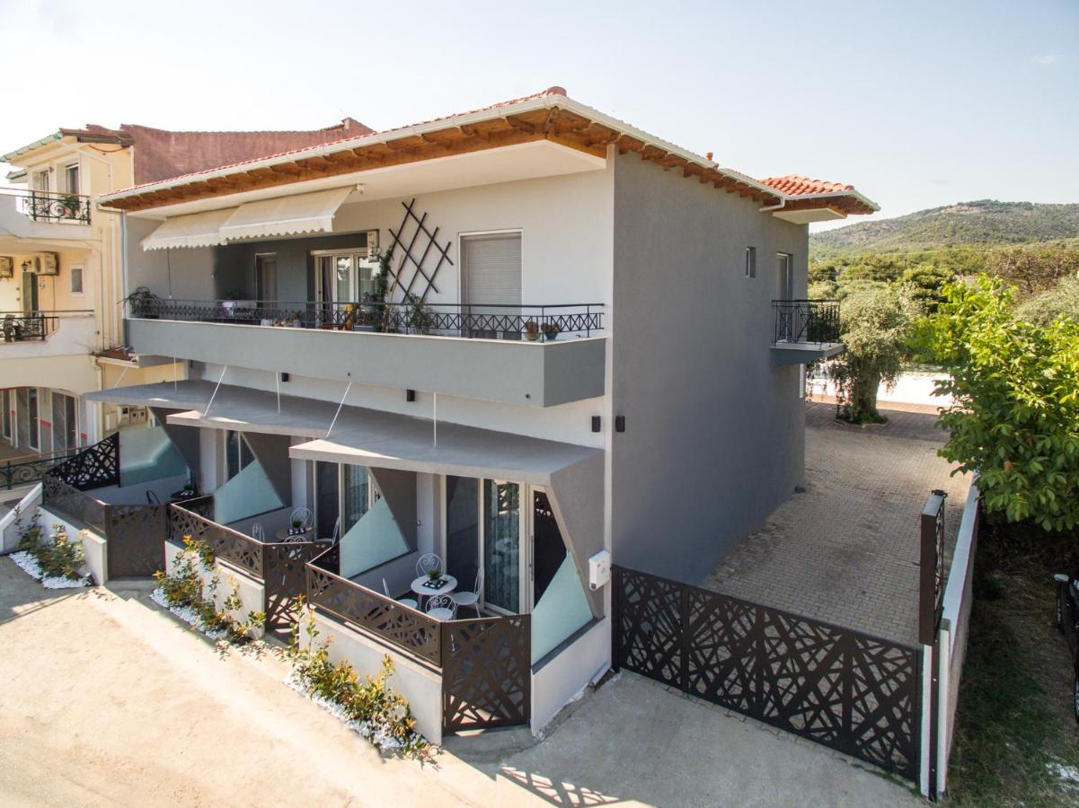 Oinoelia Luxury Suites & Residence Potos Exterior photo