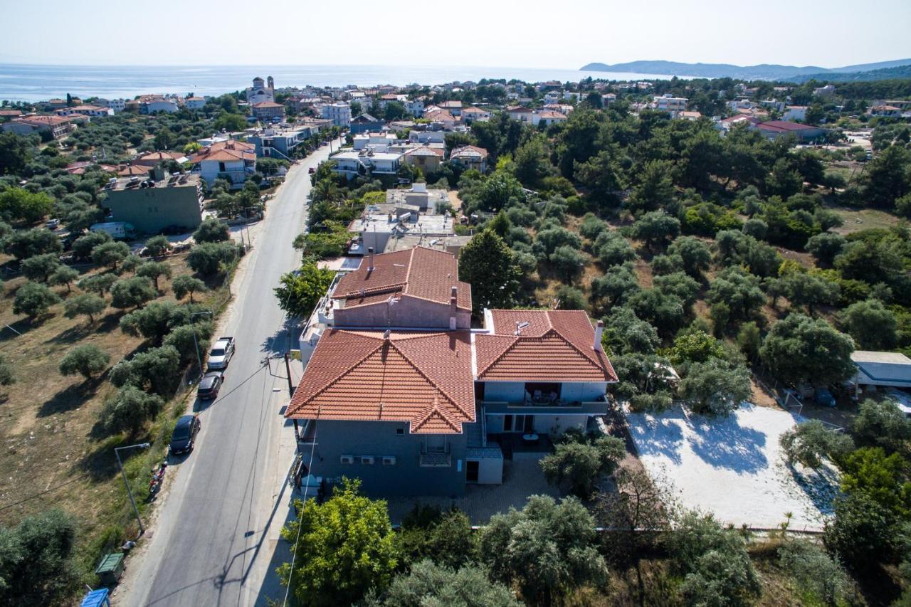 Oinoelia Luxury Suites & Residence Potos Exterior photo