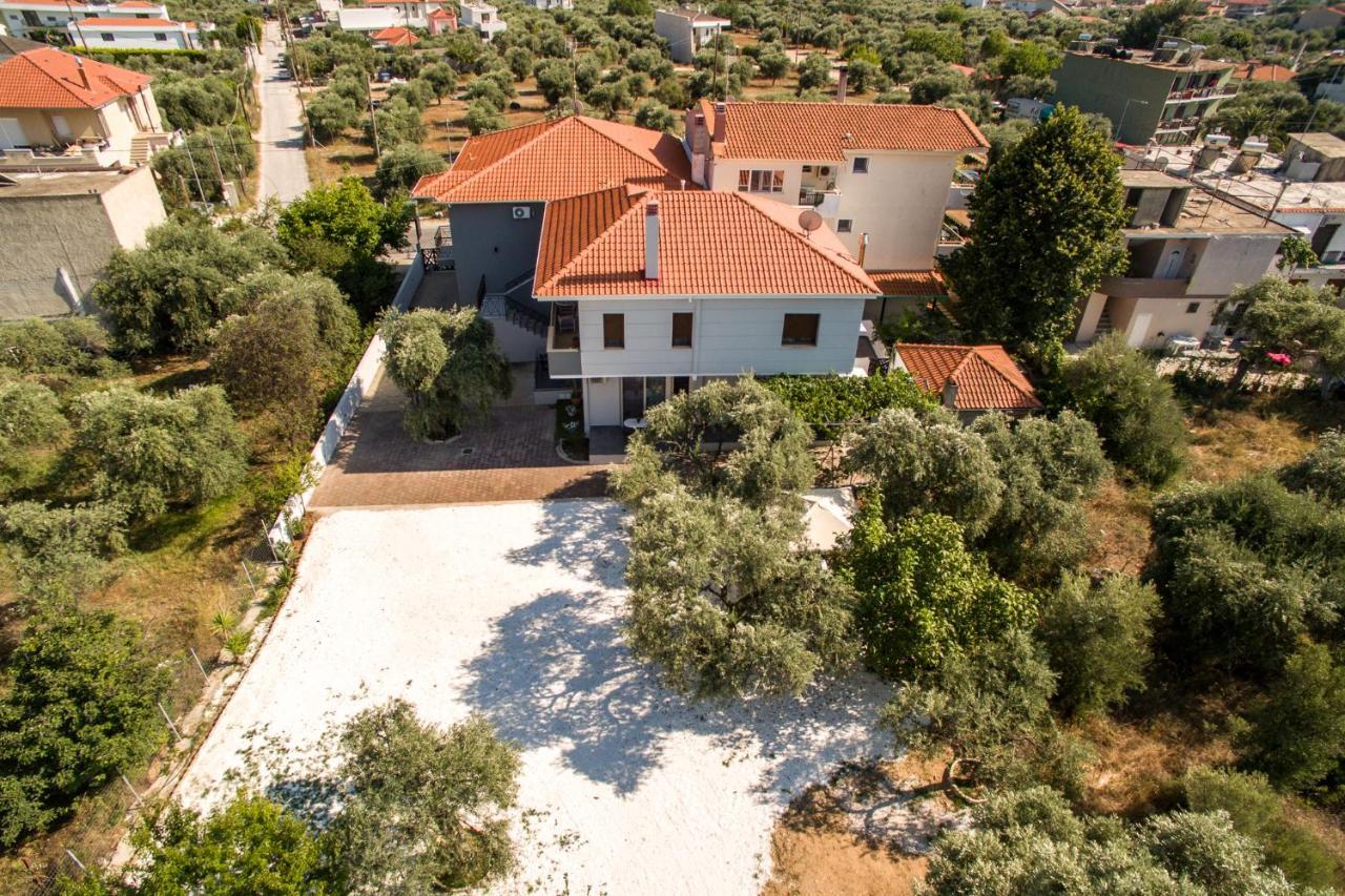 Oinoelia Luxury Suites & Residence Potos Exterior photo